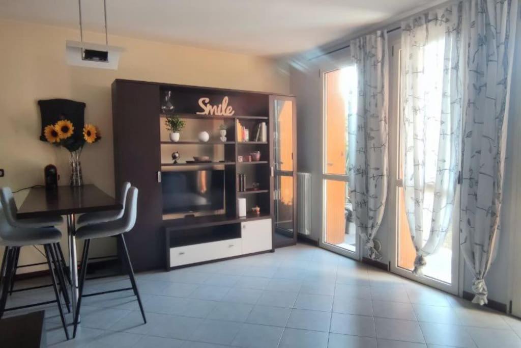 Appartement Glamour House, Comoda A Tutti I Servizi à Parme Extérieur photo